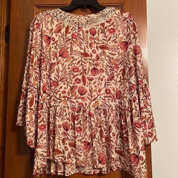 Style & Co summer top - Picture 3 of 3